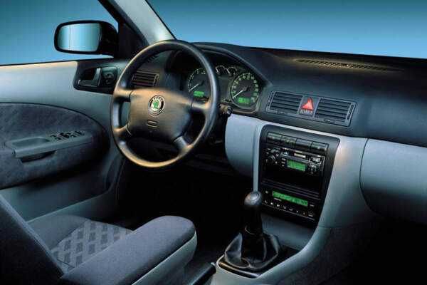 комплектация Skoda Octavia Tour