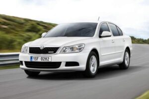 Кузов Шкода Октавия А5 белый