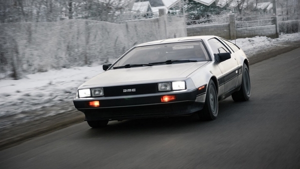 DeLorean DMC-12