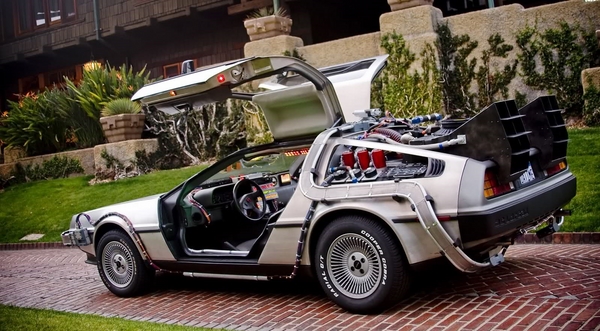 Двери DeLorean DMC-12