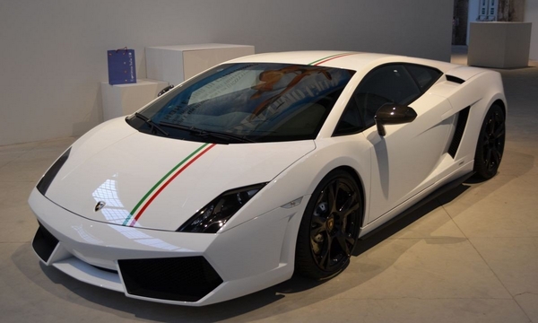 Lamborghini Gallardo LP560-4 Tricolore