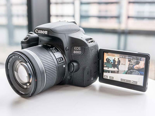 Canon EOS 800D Kit