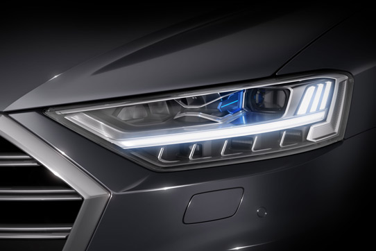 LED и лазерные фары: стоит ли переходить на новые технологии?