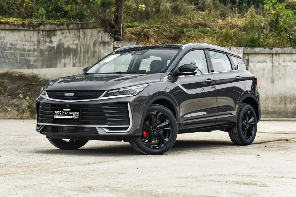 Тест-драйвы новых моделей LADA, Geely, Moskvich — что изменилось к 2025