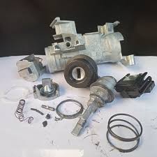 Не крутит стартер на горячую: причины, диагностика и способы устранения