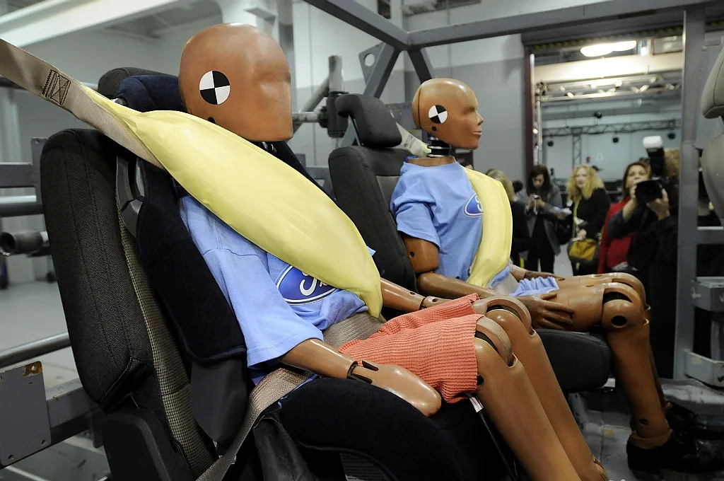 Ремни безопасности и штрафы: как камеры ошибаются и как собирать доказательства