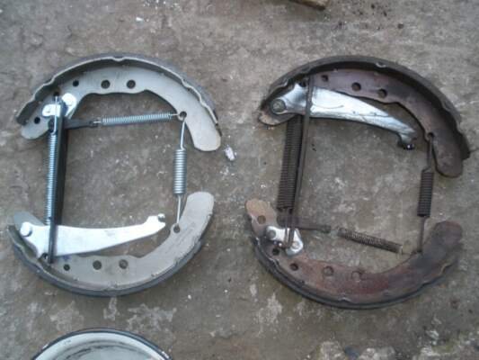 Как самостоятельно заменить тормозные колодки