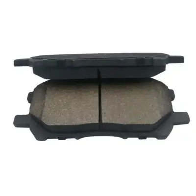 Тормозные колодки и диски: как выбрать состав и не нарваться на свист/биение