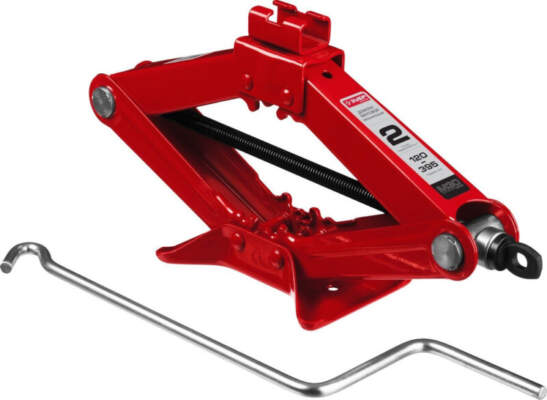 Домкрат, баллонник и секретки: что возить с собой и как безопасно менять колесо